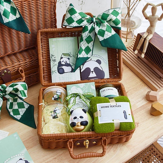 Green Panda-Themed Gift Basket Sending Healing Vibes Gift Box