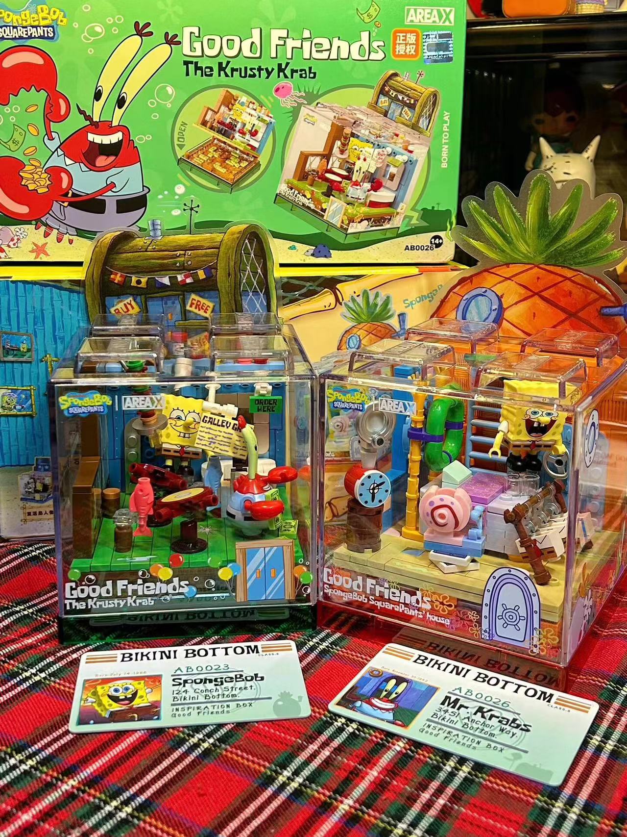 Krusty Krab Pineapple House Stone House Easter Island Head Buildable Display Boxes