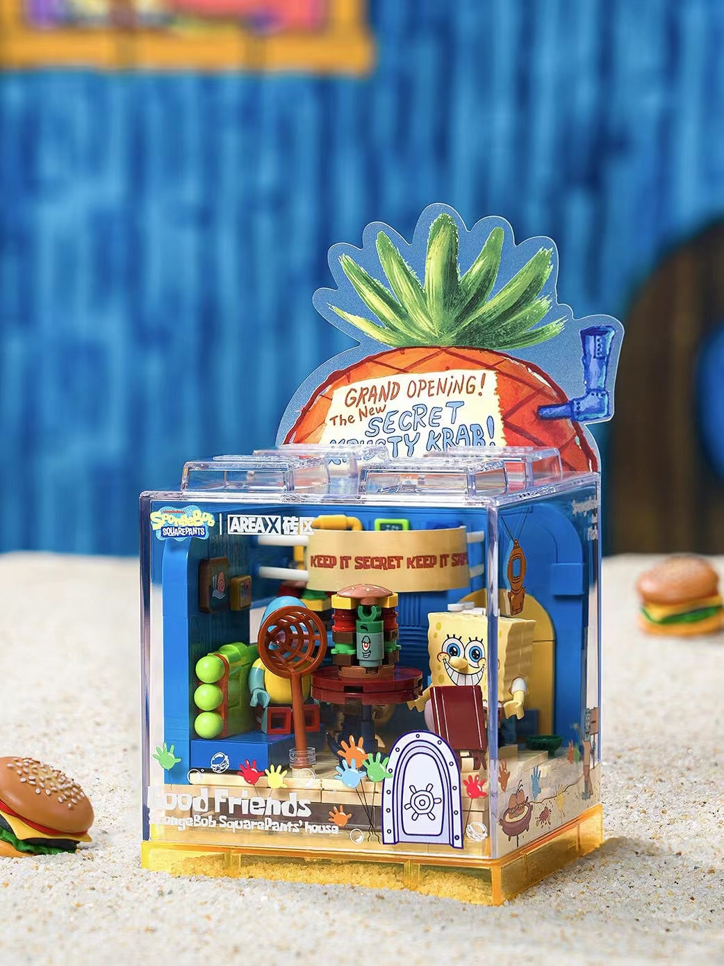 Krusty Krab Pineapple House Stone House Easter Island Head Buildable Display Boxes