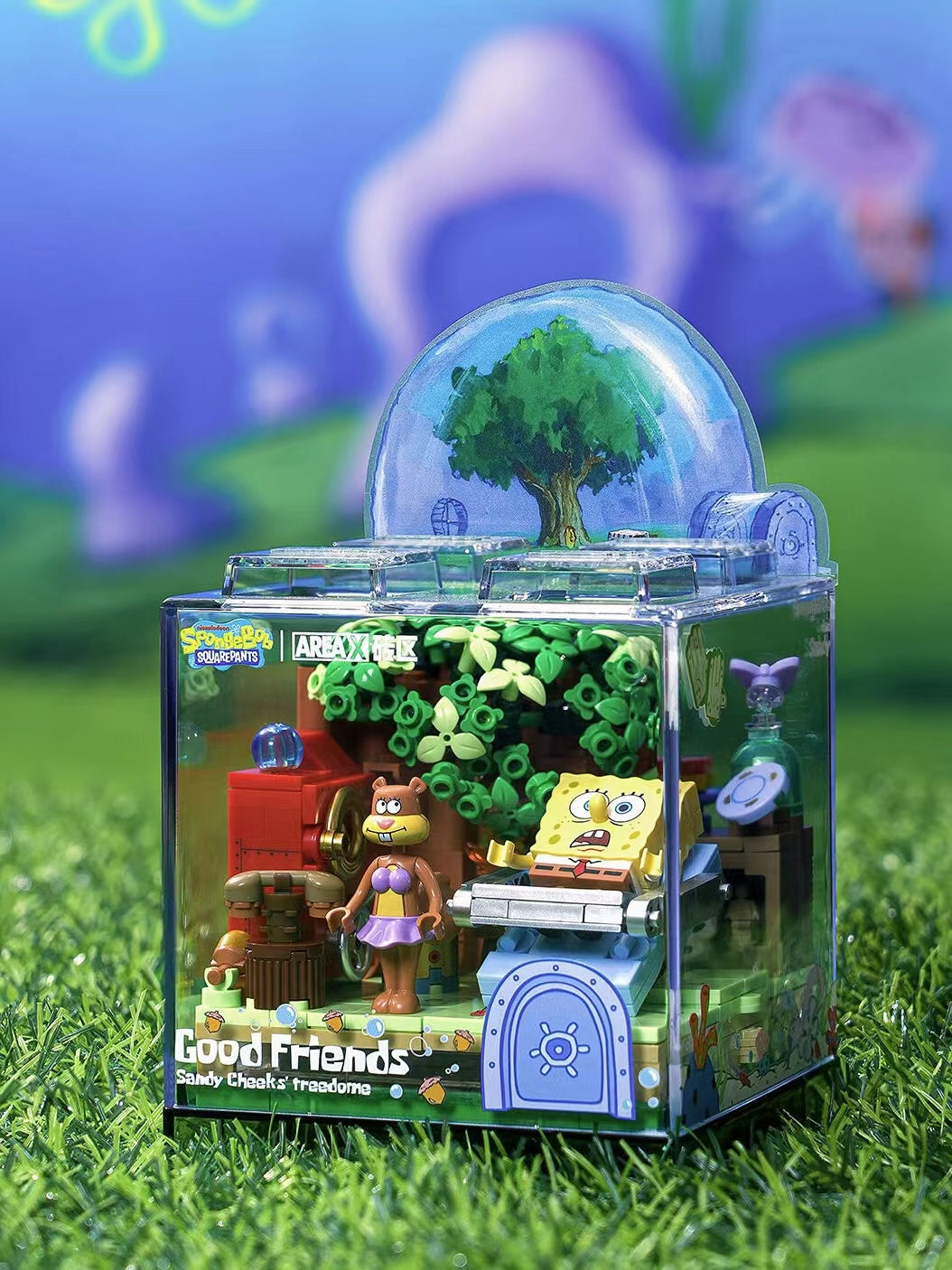 Krusty Krab Pineapple House Stone House Easter Island Head Buildable Display Boxes