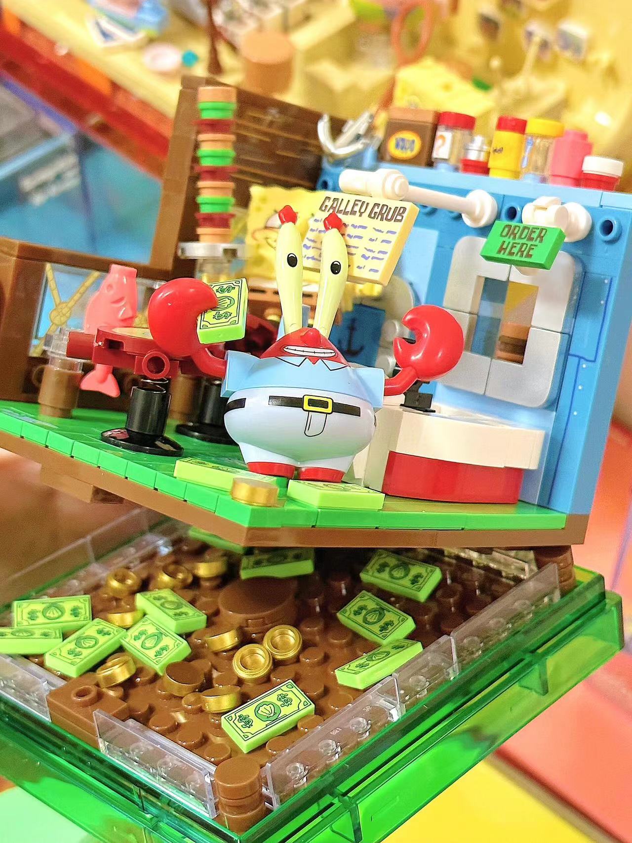 Krusty Krab Pineapple House Stone House Easter Island Head Buildable Display Boxes