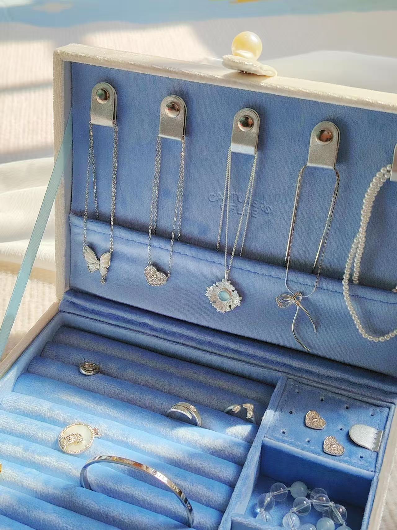 Ocean Wishes Velvet Pearl Jewelry Storage Box