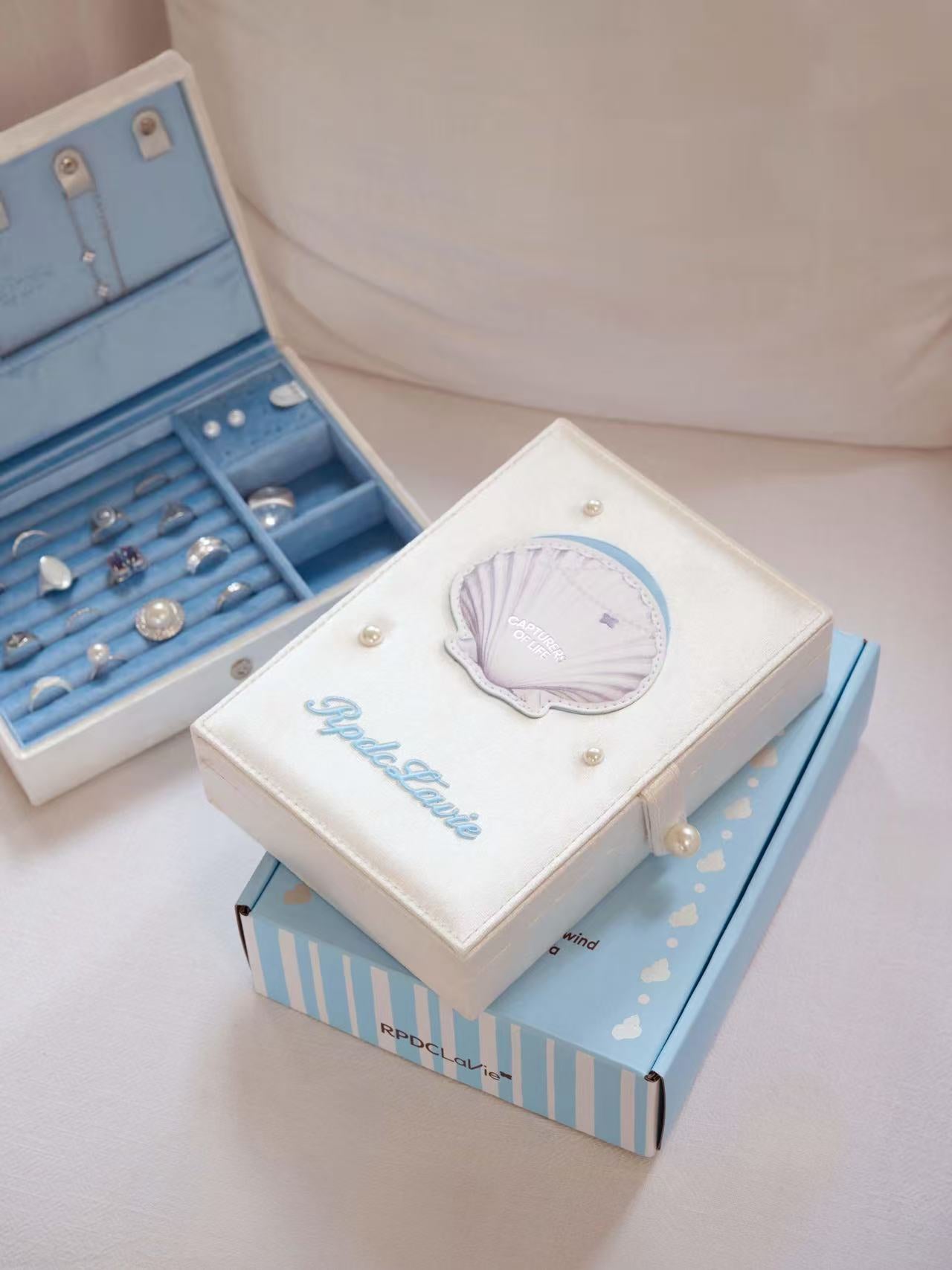 Ocean Wishes Velvet Pearl Jewelry Storage Box