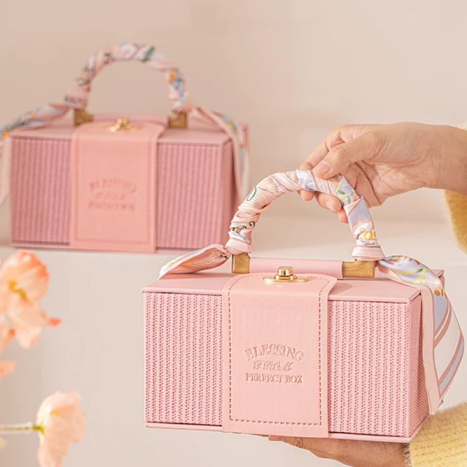 Tulip Hygge Gift Box|Love You Hygge Gift Box