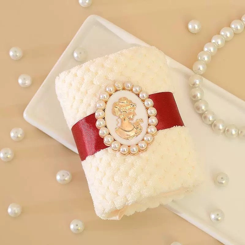 Black Women's Luxury Self-Care Gift Set