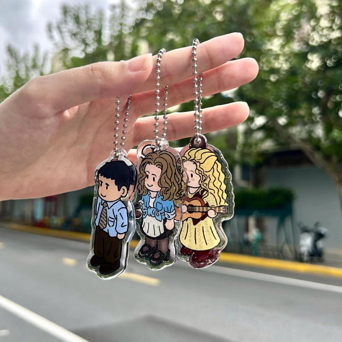 Friends Keychains – Iconic Characters & Catchphrases