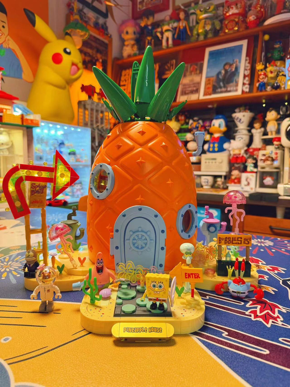 Pineapple House Building Blocks Set