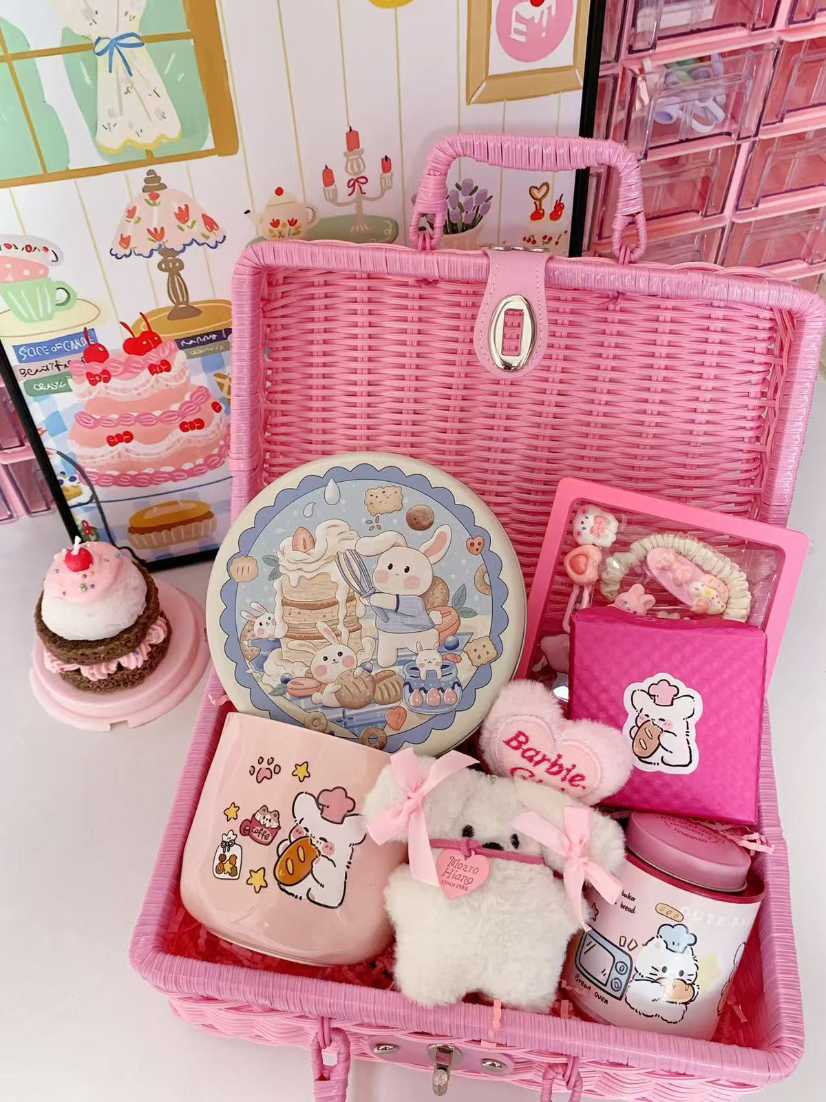 Pink Cartoon Gift Baske: A Hopeful Delight for Lover
